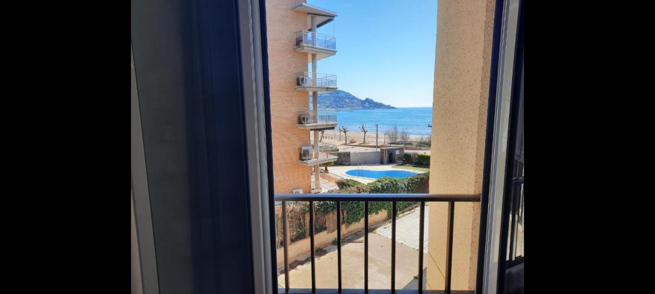 Castell Joncar,30 M De La Playa, 1Era Linea De Mar, Vista Al Mar Apartment โรเซส ภายนอก รูปภาพ